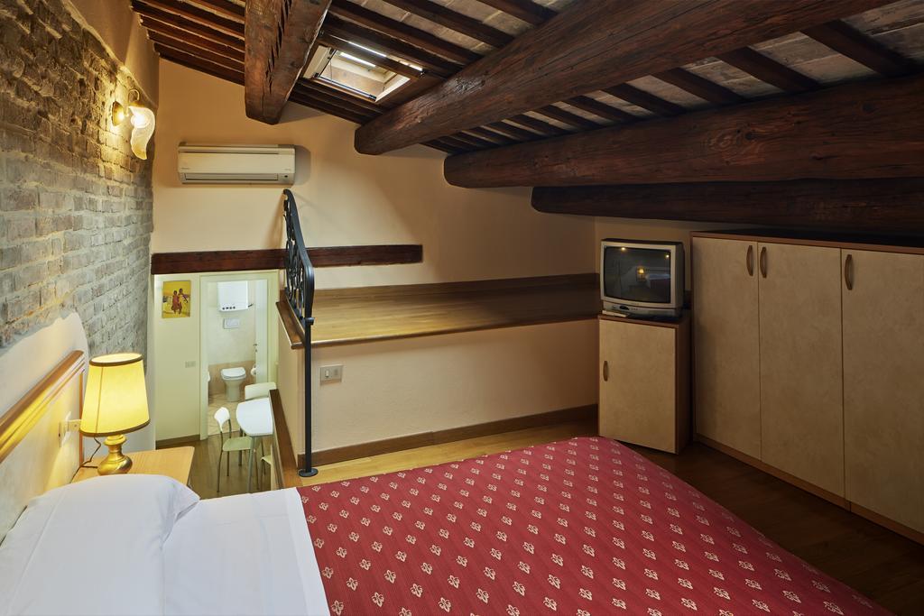 Residence Cavour 63 라벤나 객실 사진