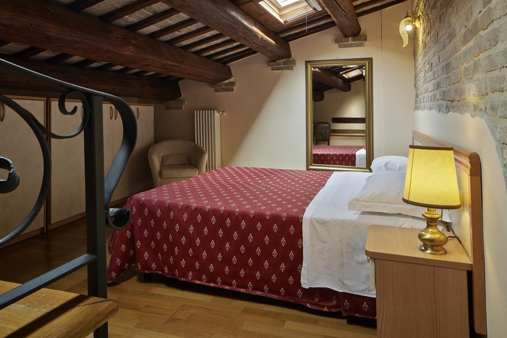Residence Cavour 63 라벤나 객실 사진